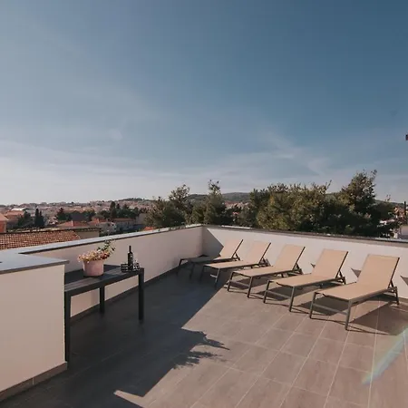 Piip-ni-more 아파트 *