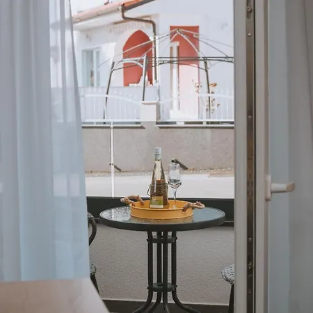 Apartment Piip-ni-more *