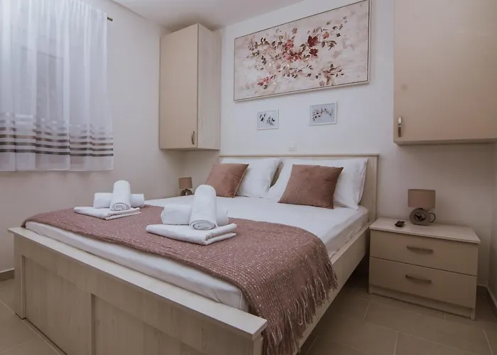 Piip-ni-more * Vodice