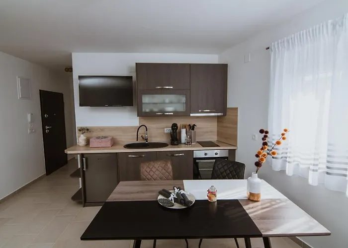 Piip-ni-more Apartment