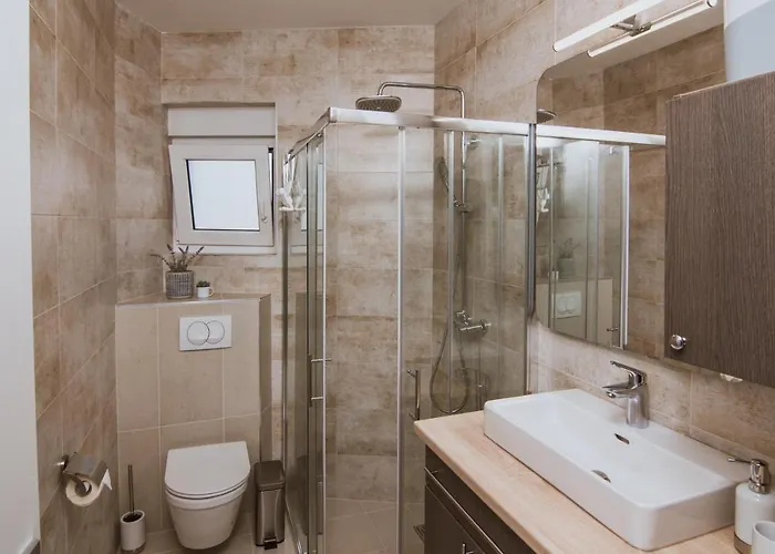 Piip-ni-more فوديس